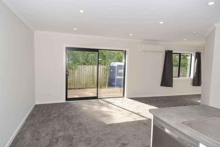 214 Elles Road_5