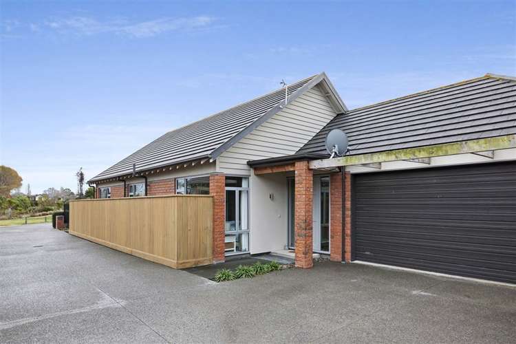 39 Henley Green Northwood_11