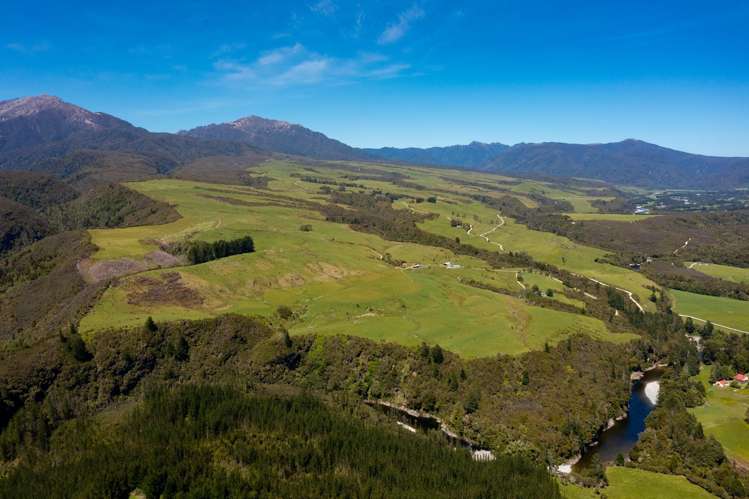 49 Quartz Range Road Bainham_26