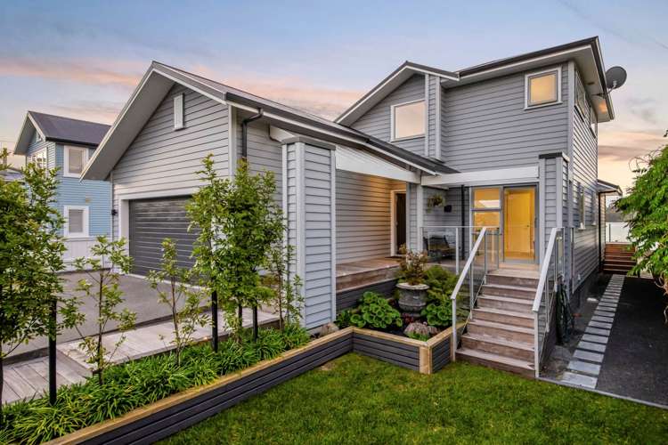 78 The Terrace Herald Island_4