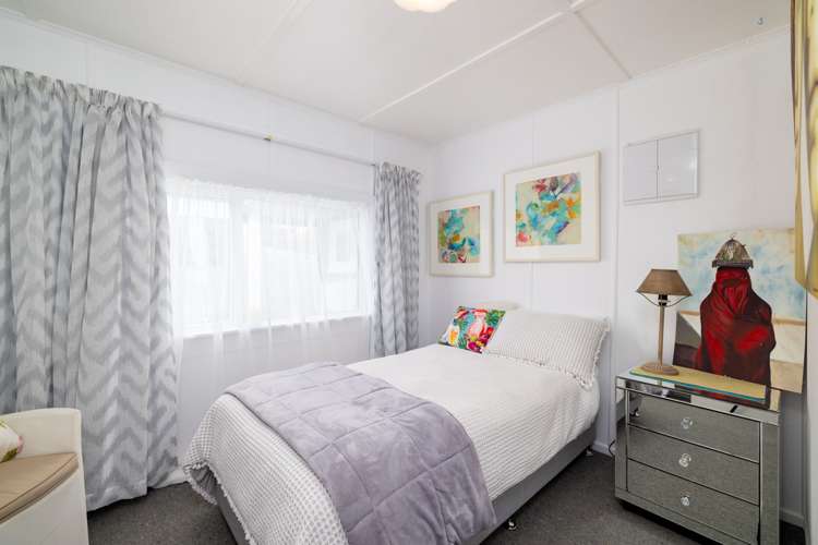 17 Whero Avenue Diamond Harbour_13