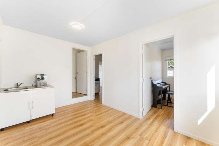 210 Albany Highway Schnapper Rock_25