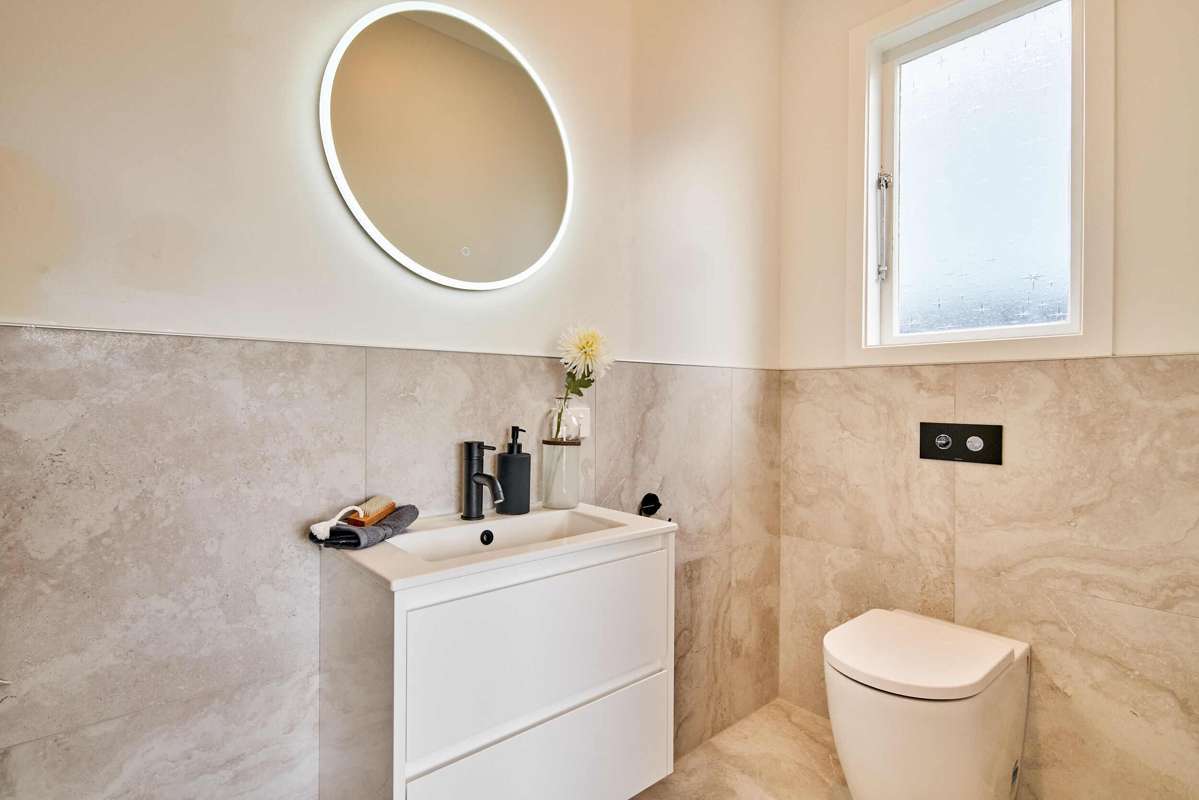 8 Huia Street_4