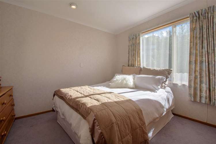 2/2 Dart Place Fernhill/Sunshine Bay_8