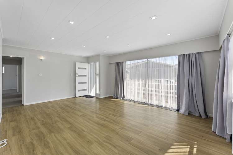 275 Wellington Road Wainuiomata_9