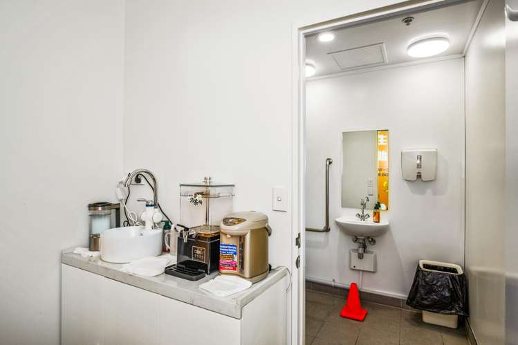 R1 and 57/432 Queen Street Auckland Central_7