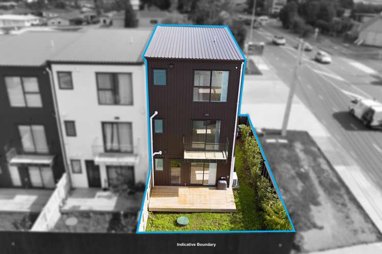 1/107 Hobsonville Road_3