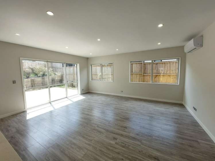 14 Frazen Avenue Papakura_20