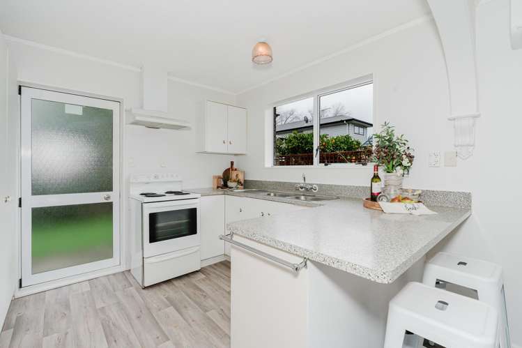 1b Wall Street Nawton_3