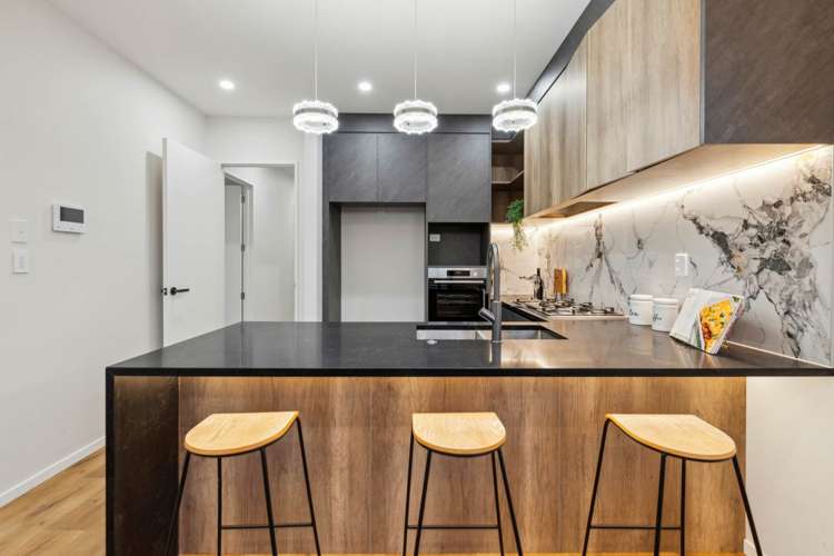 18 Adamson Road_5