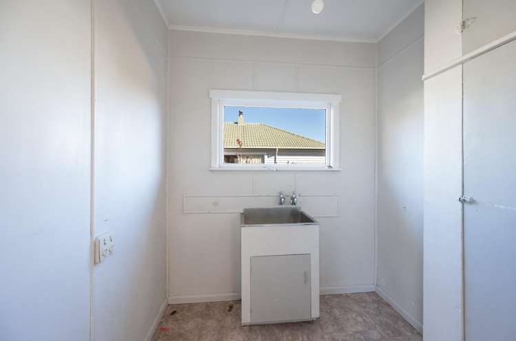 2 Templemore Drive Richmond_12