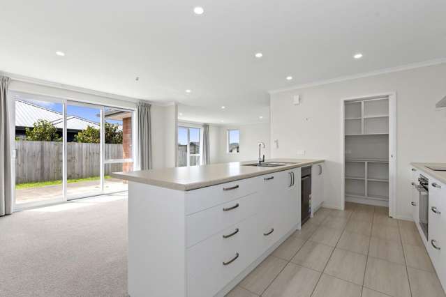 39 Lake Drive Tikipunga_3