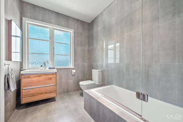 15 Allen Street Boulcott_14