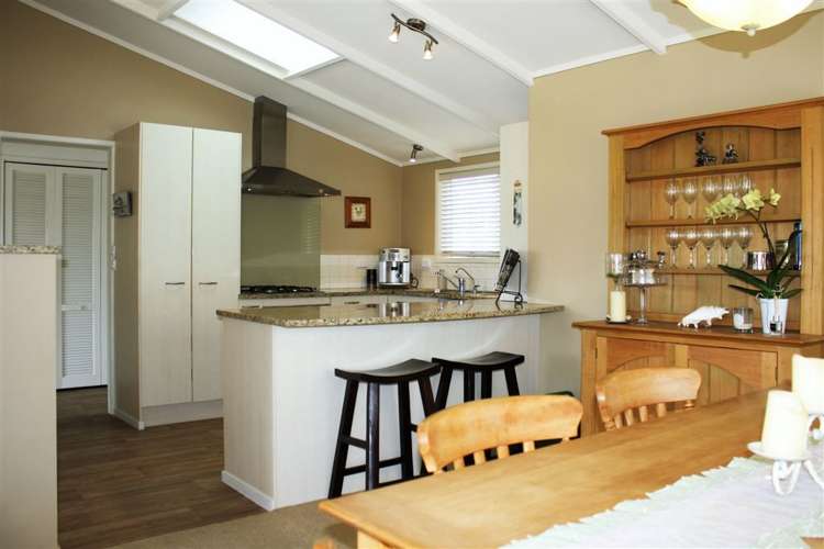 175 Vista Paku Pauanui_5