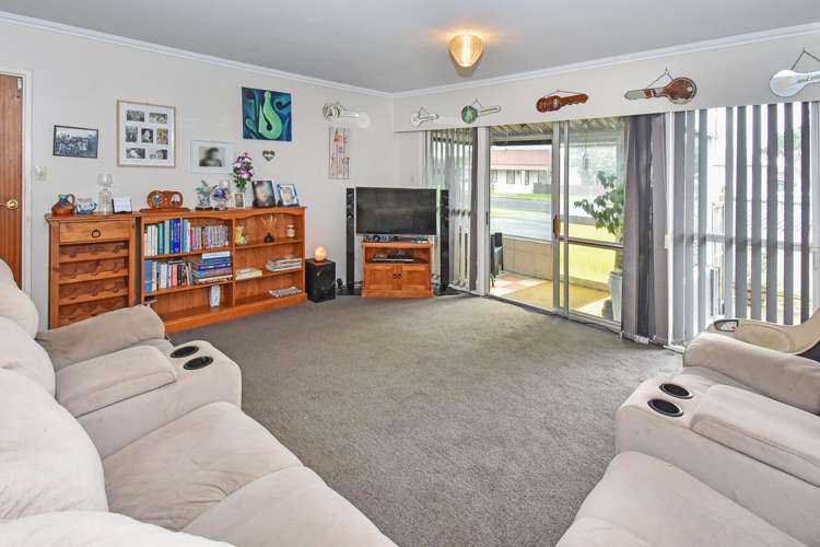 2/20 Gibbons Road Manurewa_8