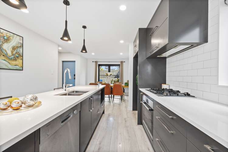 4 Lords Way Silverdale_4