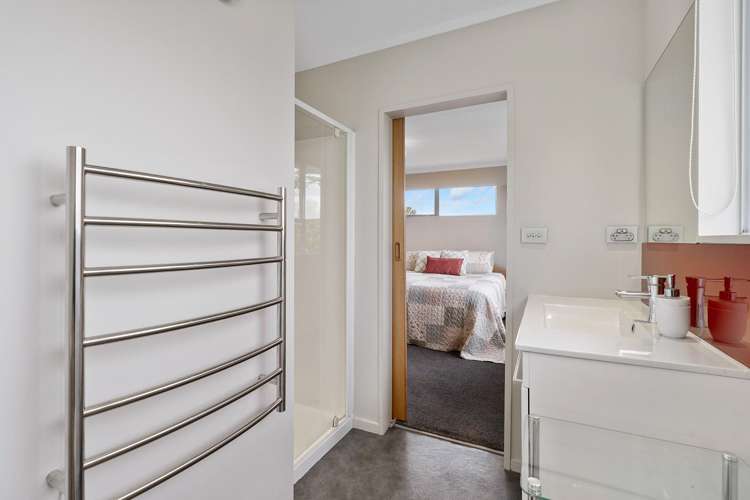 10 Ross Street Mosgiel_16