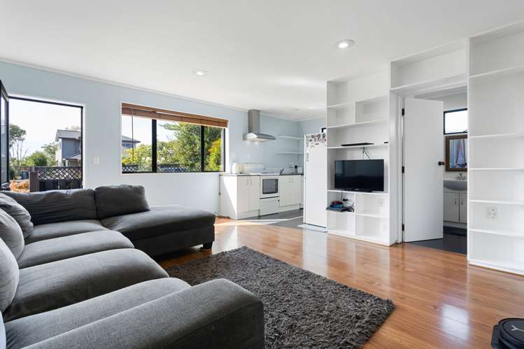 14A Church Road Pukete_15