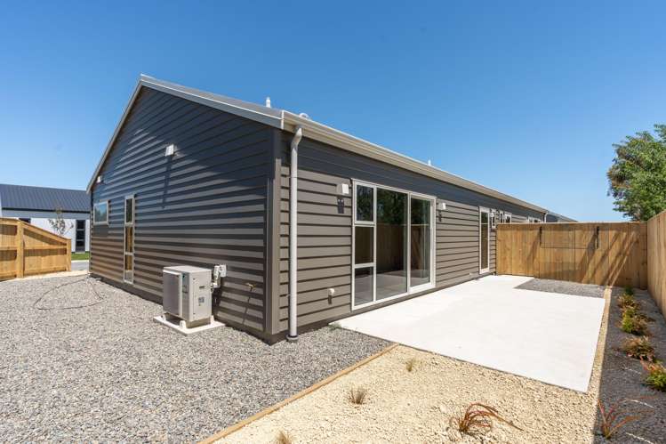 4/2 Tuatahi Avenue Solway_11