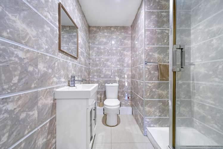 36 Eugenia Rise Totara Heights_18