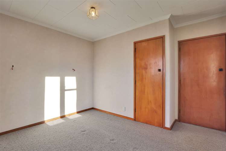 4 Beatty Crescent Hampstead_15