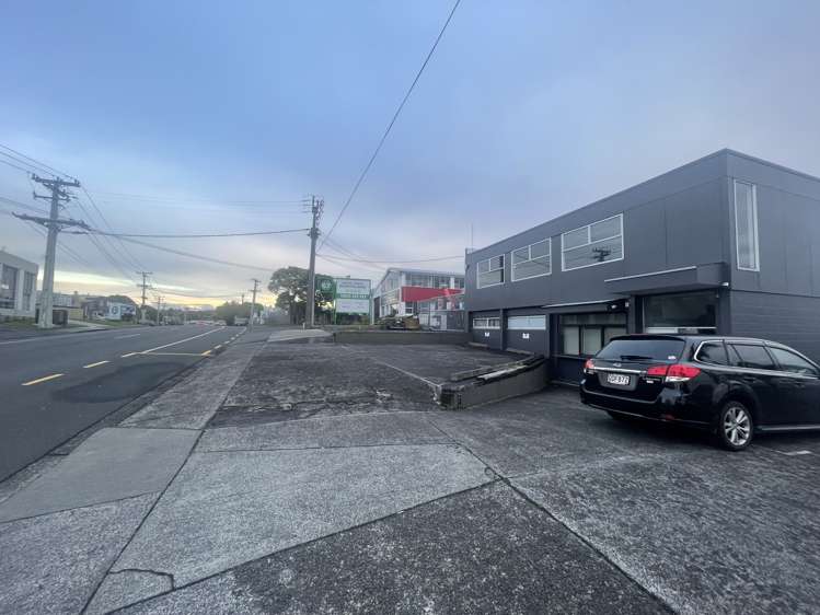 A/65 Hillside Road Wairau Valley_8