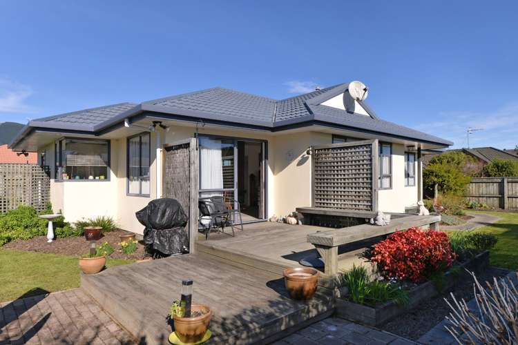 10 Sargeson Street Stoke_0