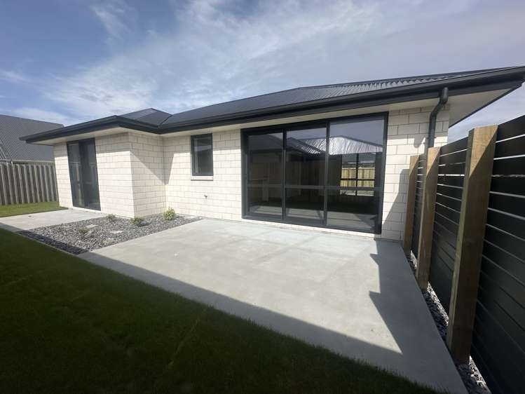 Lot 4/- Liz Cameron Lane Hokitika_14