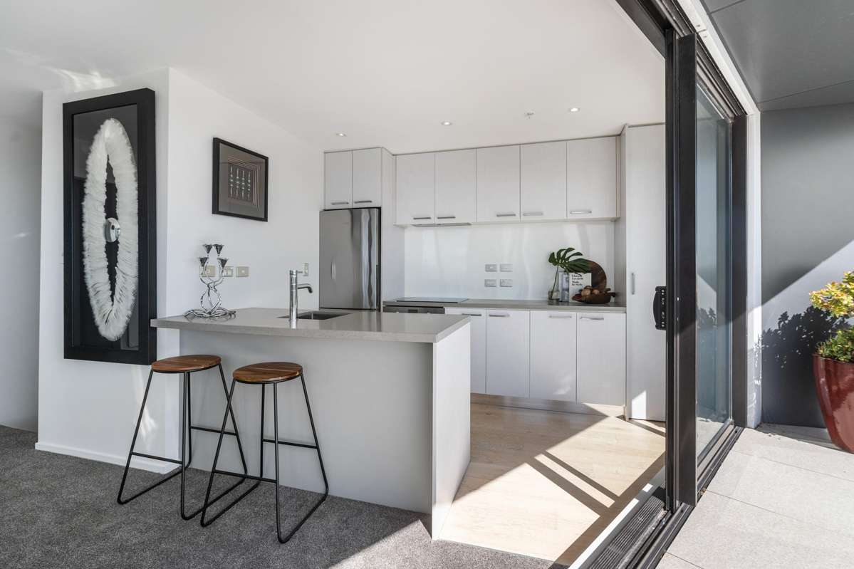 2602/8 Airedale Street_4