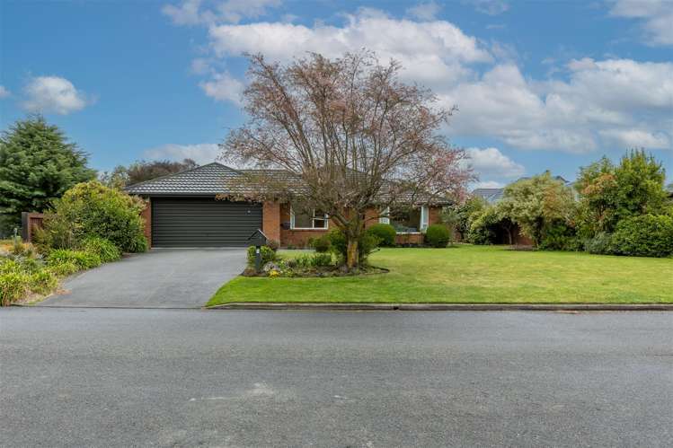 27 Woodglen Drive Woodend_21