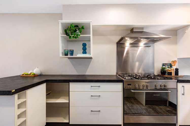 159 Grant Road Thorndon_9