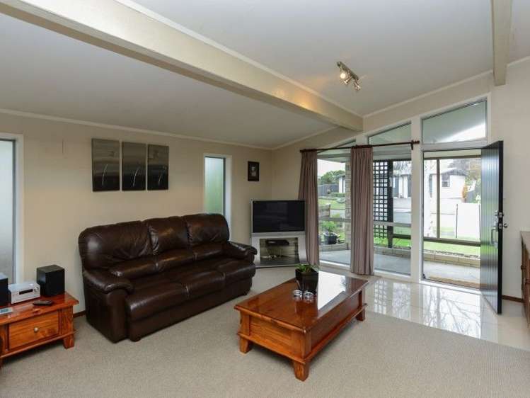 12 Stiles Avenue Waipukurau and Surrounds_9