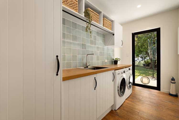 354 Whitford Road Whitford_18