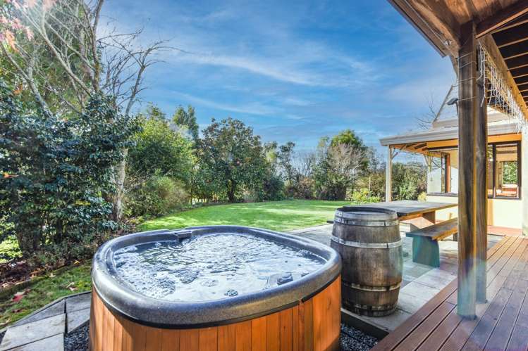 106 Stagecoach Road_2