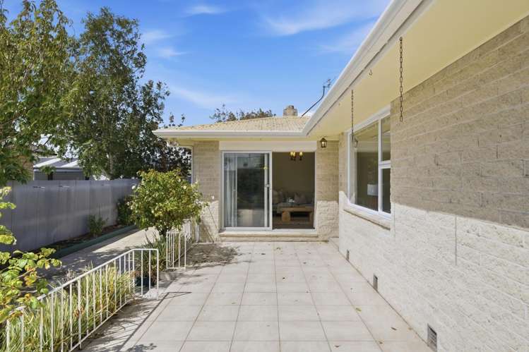 30 Staffa Street Woolston_18