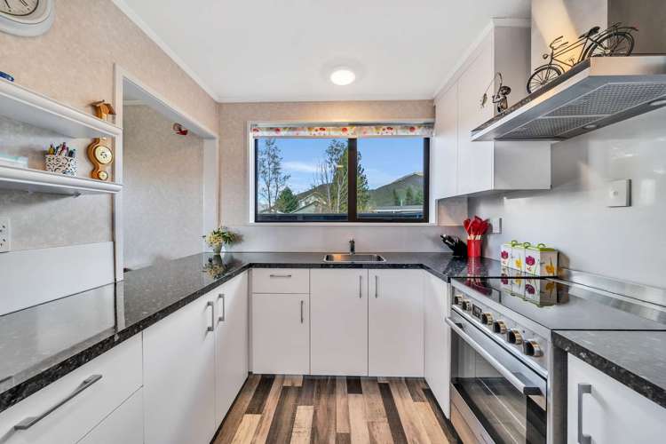 7 Benmore Place Omarama_10