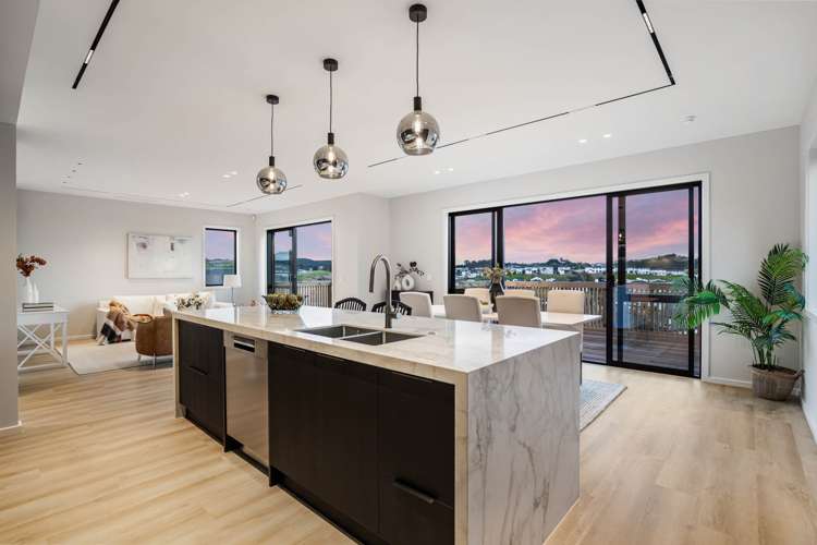 101 Skulander Crescent Millwater_16