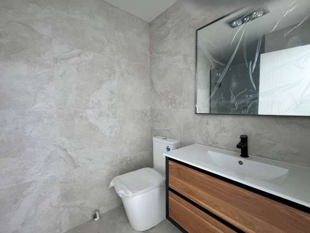 2/75 Te Taruna Drive Milldale_4