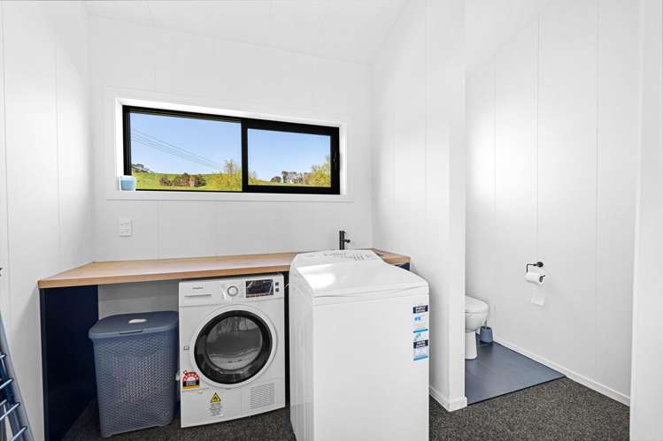 8 Paparoa Road Mangapai_19