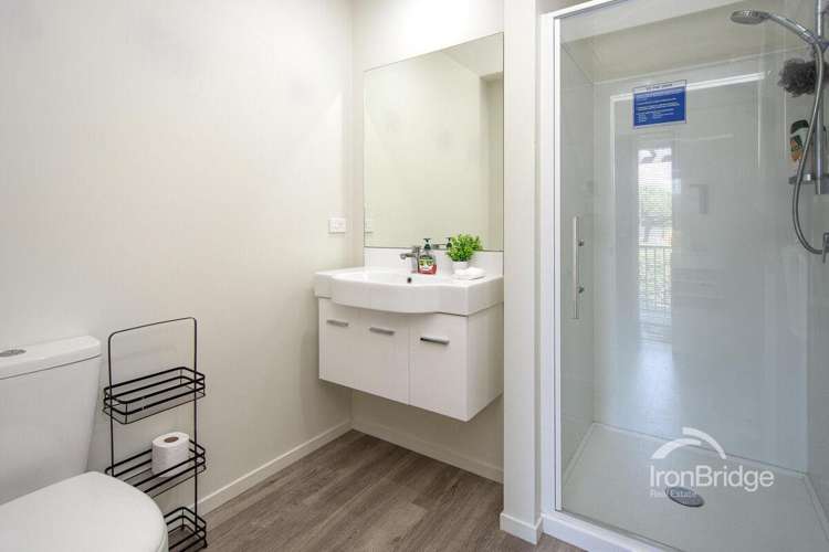 27 Farnborough Way Rolleston_9