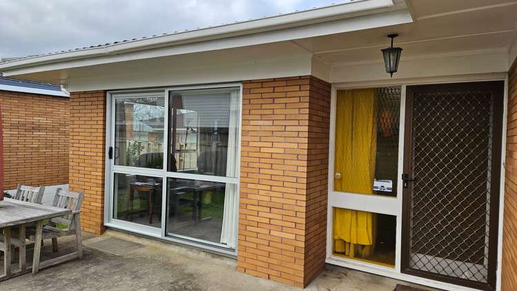 2/46 Tawhiri Road One Tree Hill_0