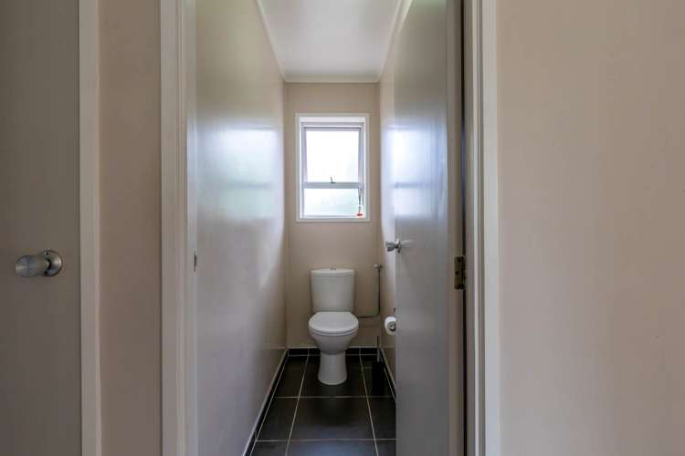 2/10 Bay Road Saint Heliers_16