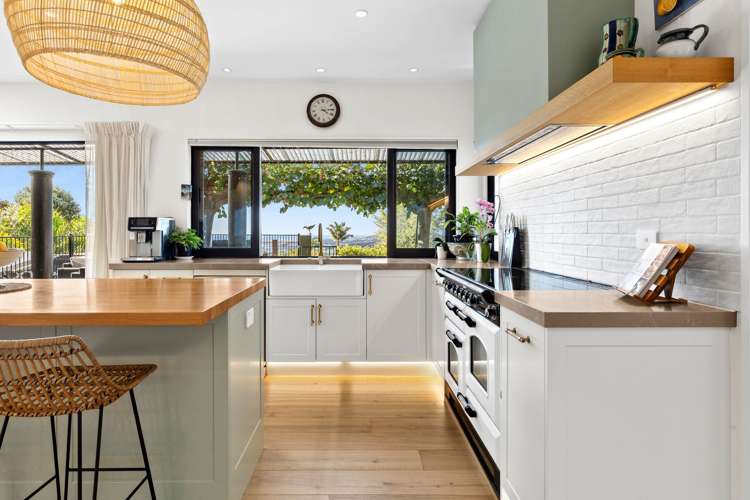 28 Valhalla Drive Richmond_5