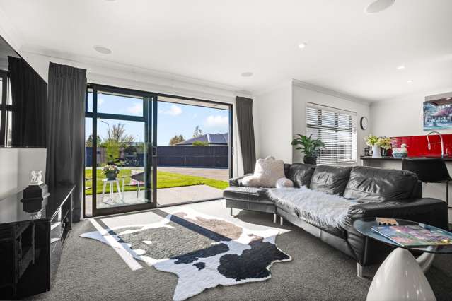 16 Lancashire Lane West Melton_4