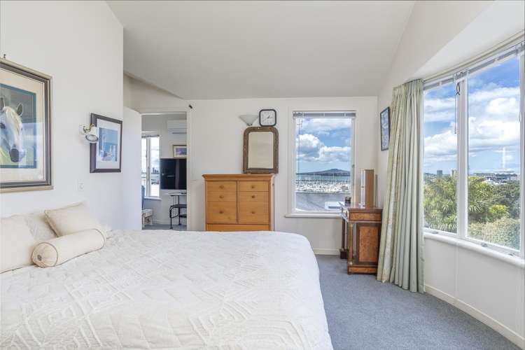 8 Amiria Street Saint Marys Bay_15