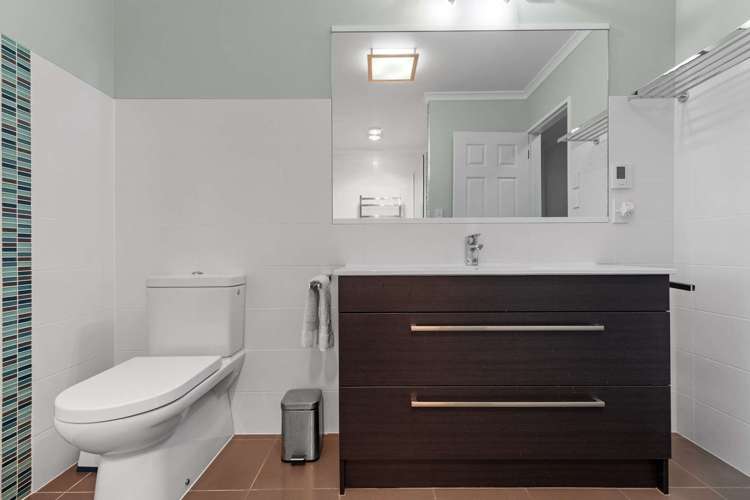 36 Caulfield Place Pukehangi_15