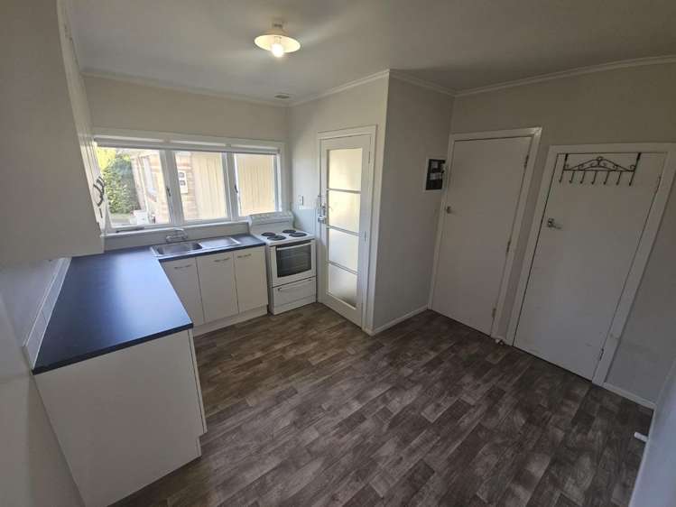 2/36 Willis Road 10938_4