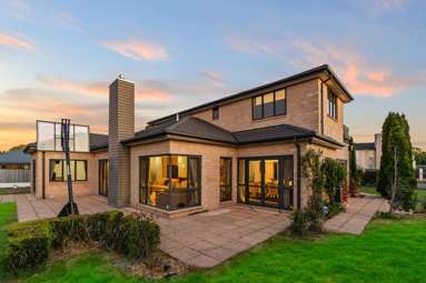 6 East Ellington Drive_3