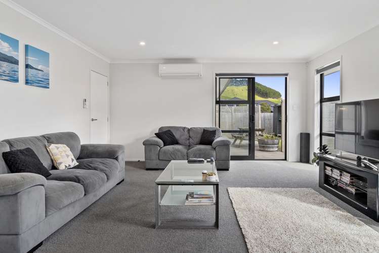 8 Antrim Glade Welcome Bay_8