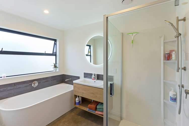 14 Seagrass Place Otaki Beach_18